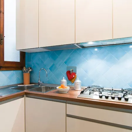 Santa Croce Lovely Appartement *