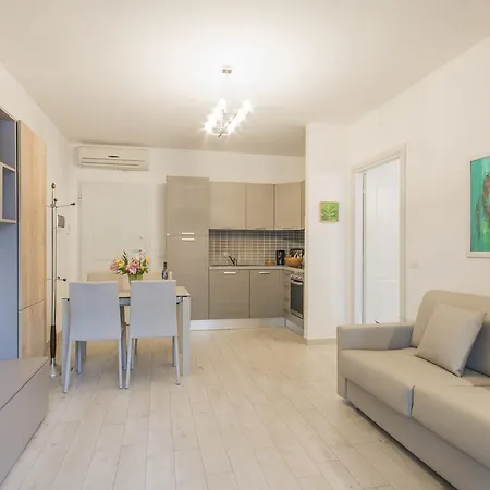 Borgo Guelfo Iii Apartment *