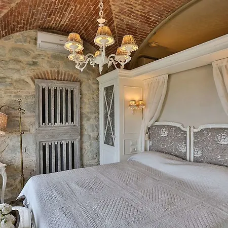 Le Fontanelle - Residenza D'epoca 4*