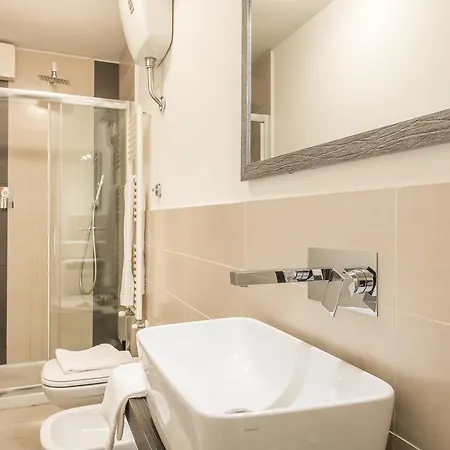 San Frediano Moderno Apartment