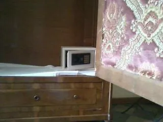Bellevue House 3*