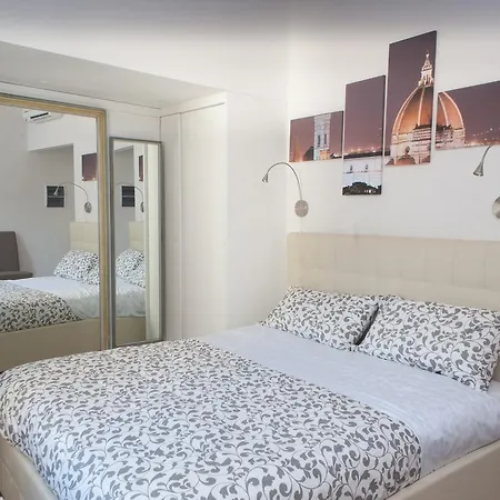 Le Tre Lune Guest house Florence