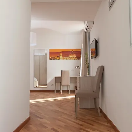 Le Tre Lune Guest house Florence