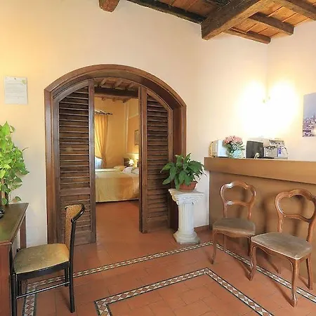 Katti House - Florence's Center بيت ضيافة