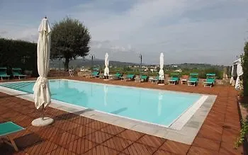 Le Piazzole 2*