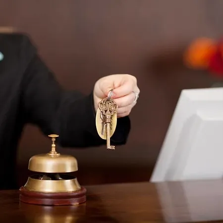Auto Park Con Ristorante Interno E Grande Parcheggio Gratuito 3* Firenze