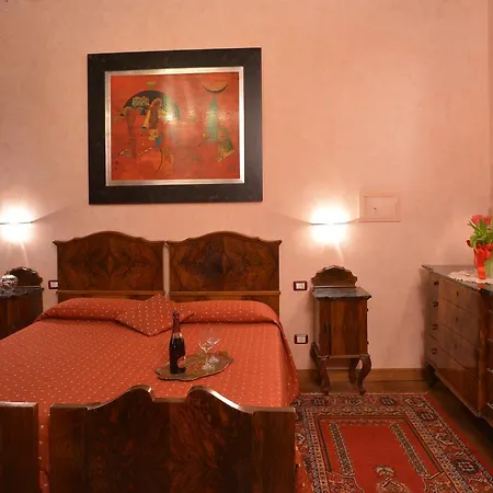 Bed & Breakfast La Casa Dei Tintori 3*