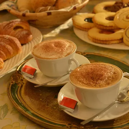 Bed & Breakfast La Casa Dei Tintori 3*