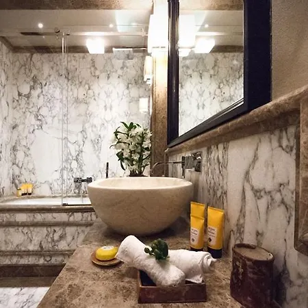 Grand And - Ricci Collection Hotel 4*