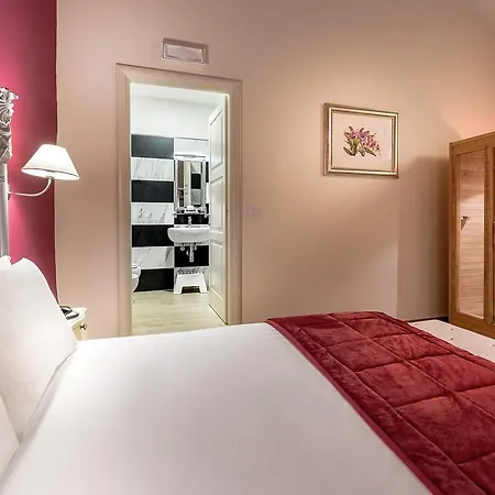 Ginori Al Duomo Hotel 4*