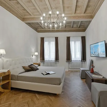 - In Duomo Apartment