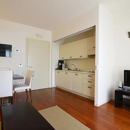 Aparthotel Eden Rock Florenz