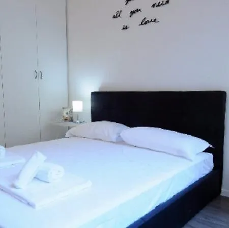 Hotel Hemeras Boutique House Pitti 4*