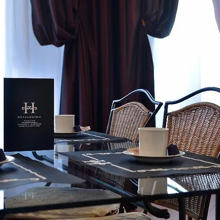 מלון Hemeras Boutique House Dante 4*
