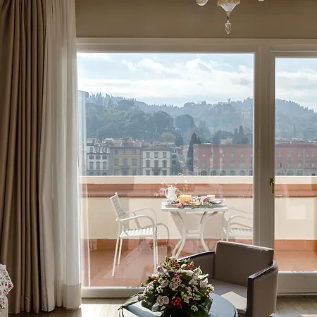 Hotel Plaza Lucchesi Florence