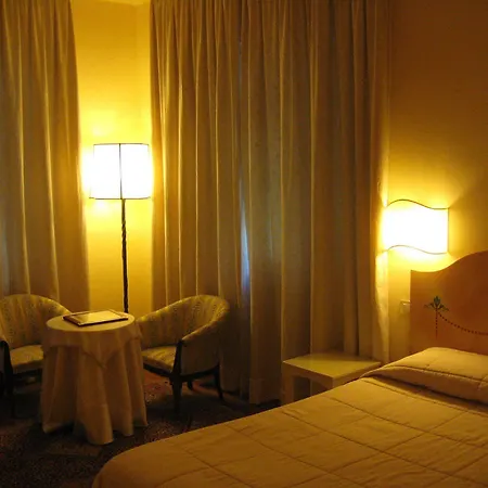 I Parigi Corbinelli Residenze בית הארחה