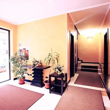 Airport Hotel 4*