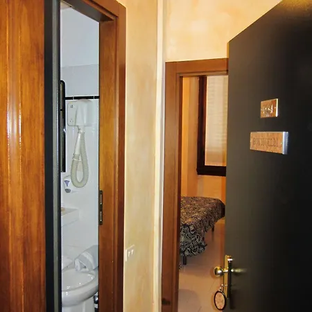 Brooklyn - Ex Lombardi Hotel Florenz