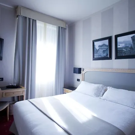 C-hoteles Diplomat 4*