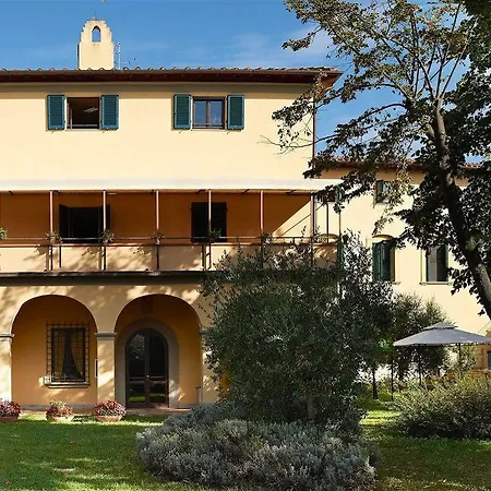 La Stella فندق
