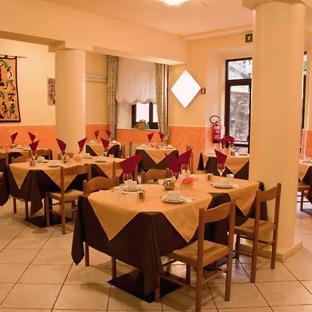La Stella 2*