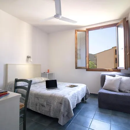 Il Ghiro Guest house *