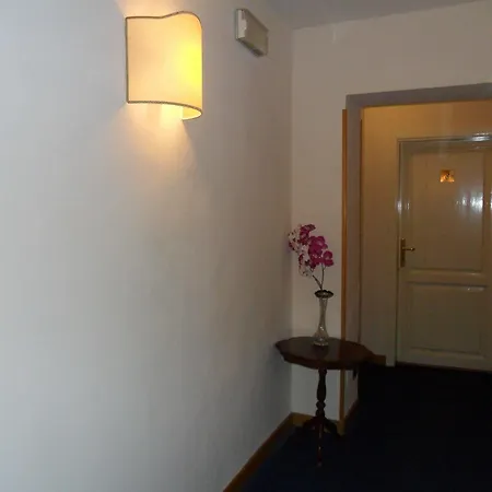 Piccolo Con Access Ztl !!! Nel Centro Storico Di !!! Hotel Florencja