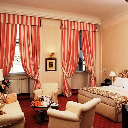 Hotel De La