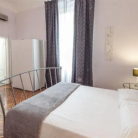 Opera Boutique Bed & Breakfast Florens