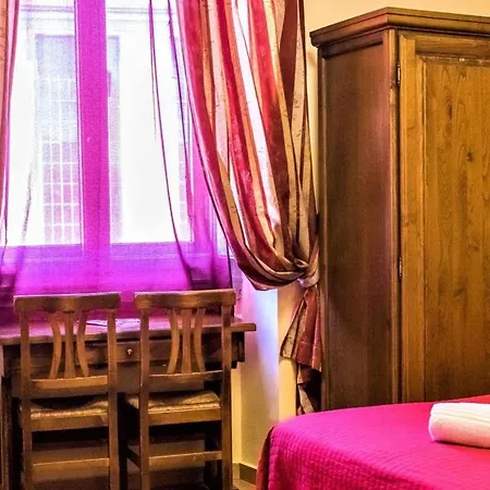 Hotel Jr Hermes Firenze 2*