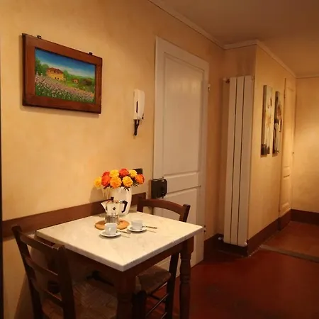 Palazzo Pergola Apartment *