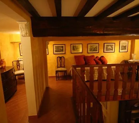 Apartment Palazzo Pergola Florence