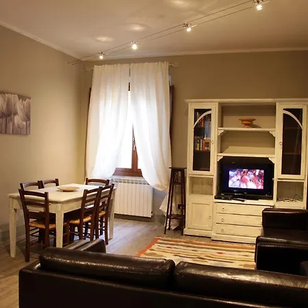 Palazzo Pergola Apartment
