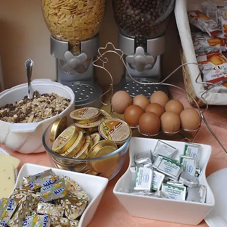 Alojamento de Acomodação e Pequeno-almoço Relais Dante E Beatrice