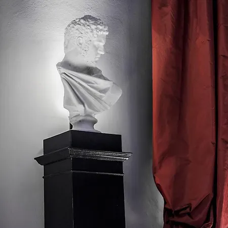 Al Palazzo Del Marchese Di Camugliano Residenza D'epoca Hotel Firenze