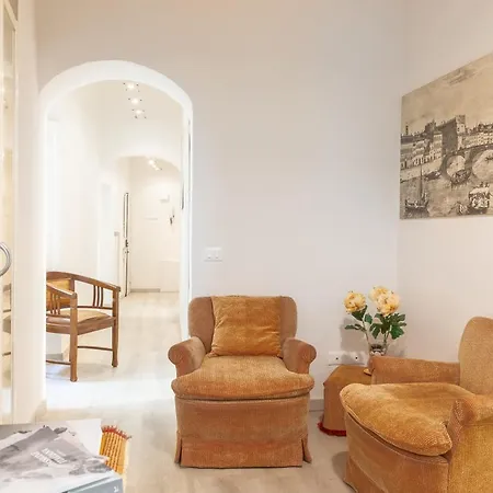 Santo Spirito 2 Bedrooms Florence