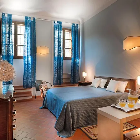 Oltrarno 9 Apartment Florence