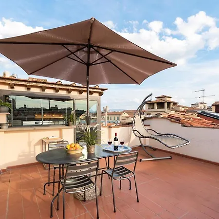 Under The Dome Apartment Florence