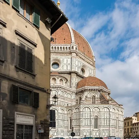 Under The Dome * Florence