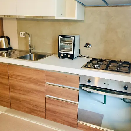 Victoria House Apartment