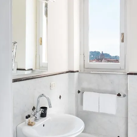 Apart-hotel Tornabuoni Collection Residenza D'epoca 2*