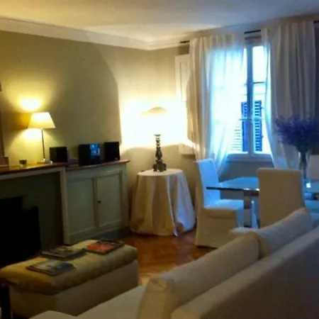 Capri Moon Guest house Florence