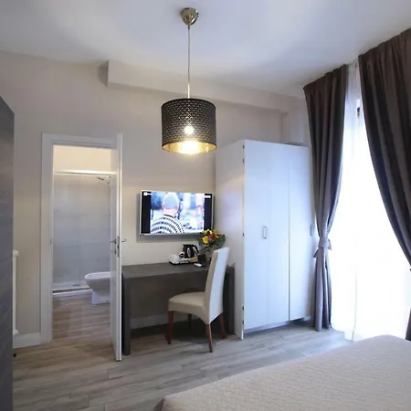 Πανσιόν Alderotti 3*