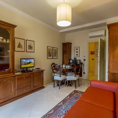 Relais Jacopone Bed & Breakfast 3*