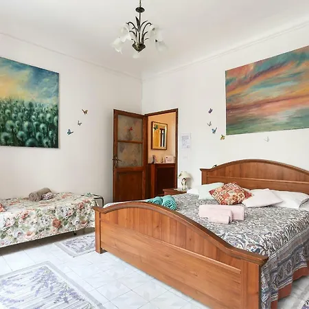 Butterfly Homestay