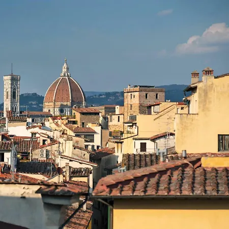 Very Special+views In Front Of Pitti Palace&garden Florence