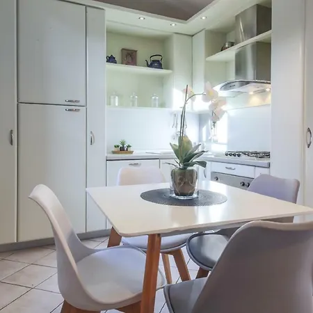 - Archino Di San Piero Apartment