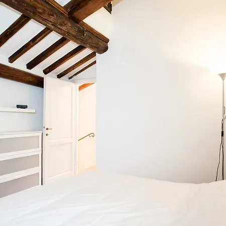 Istay - Sole & Luna Apartment