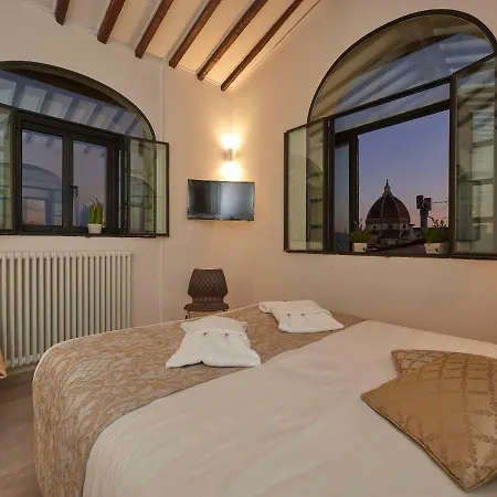 Appartement Cavour 34 *
