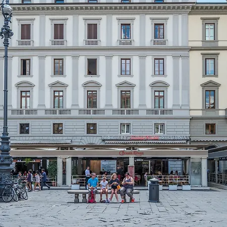 Emozioni Fiorentine Konukevi